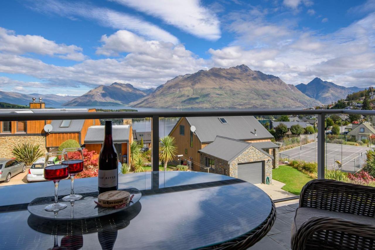 Skye Horizons Villa Куийнстаун Екстериор снимка