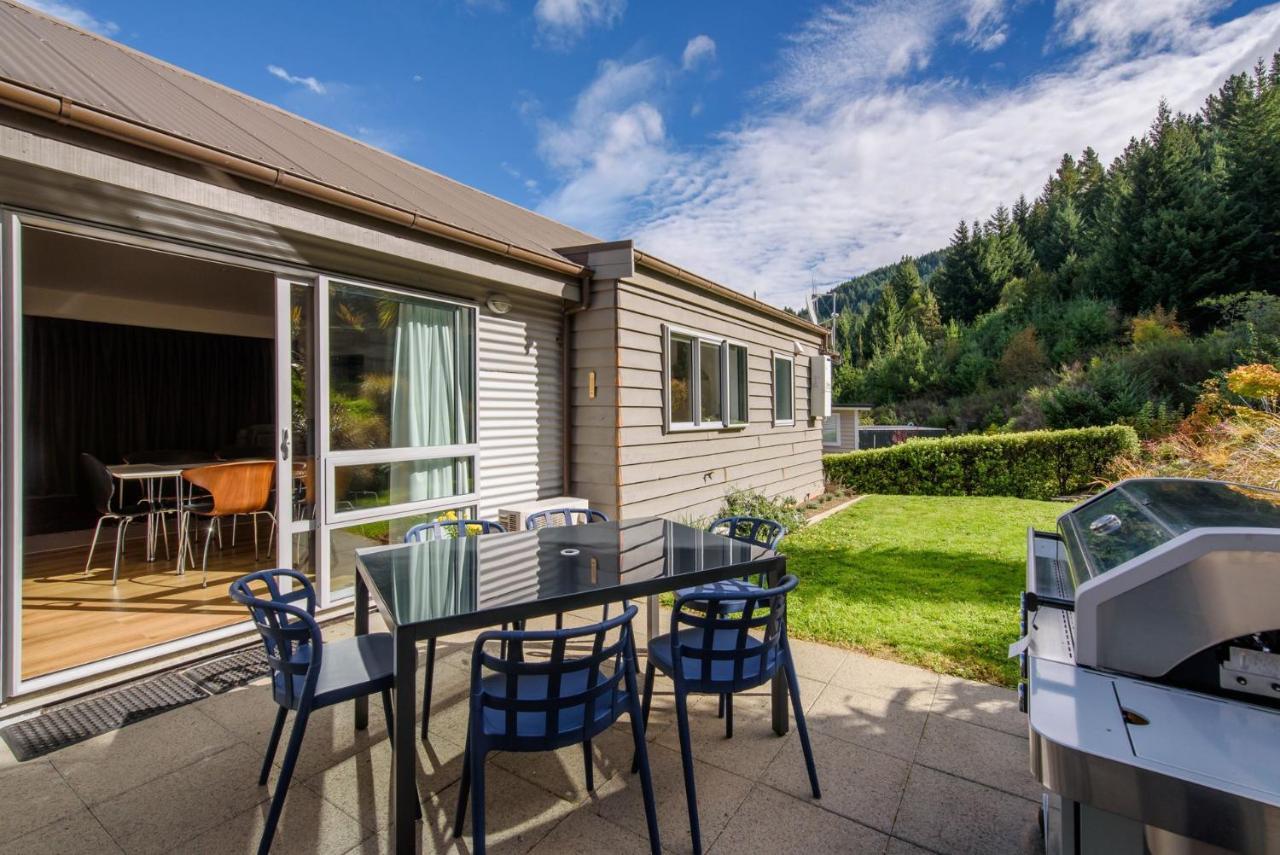 Skye Horizons Villa Куийнстаун Екстериор снимка